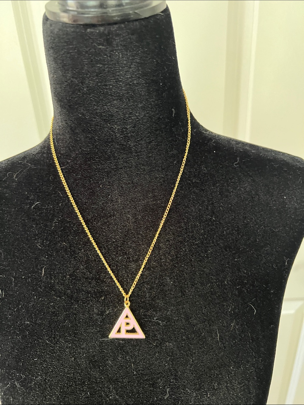 Hot Topic Poppy Triangle Necklace w Gold Chain. 19” chain; 1” pendant - Picture 2 of 4